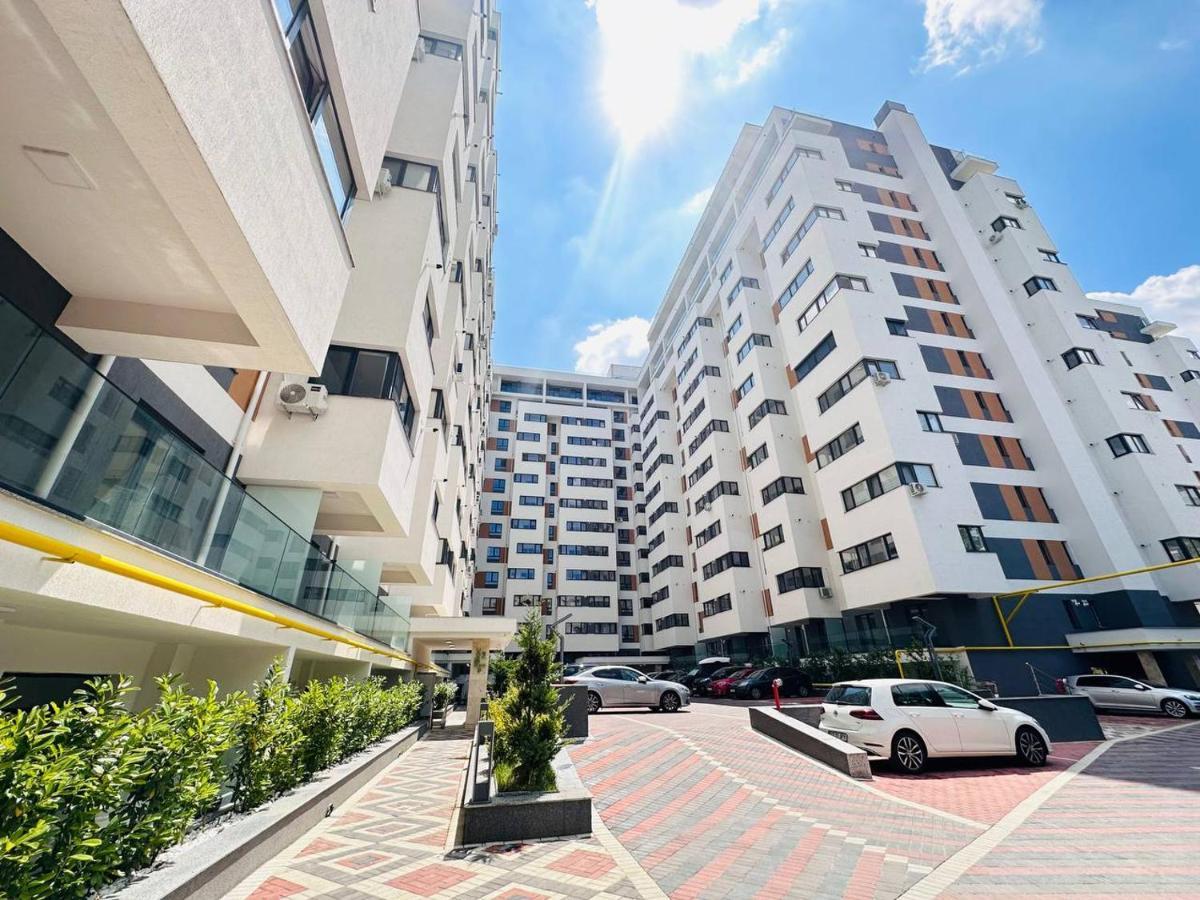 Happy Studio By Rh Living Bucureşti Ngoại thất bức ảnh