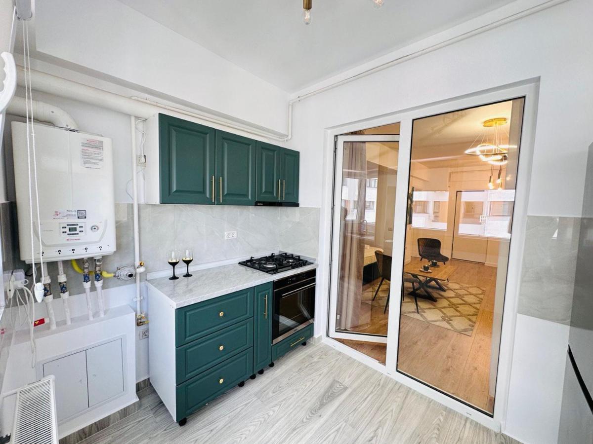 Happy Studio By Rh Living Bucureşti Ngoại thất bức ảnh