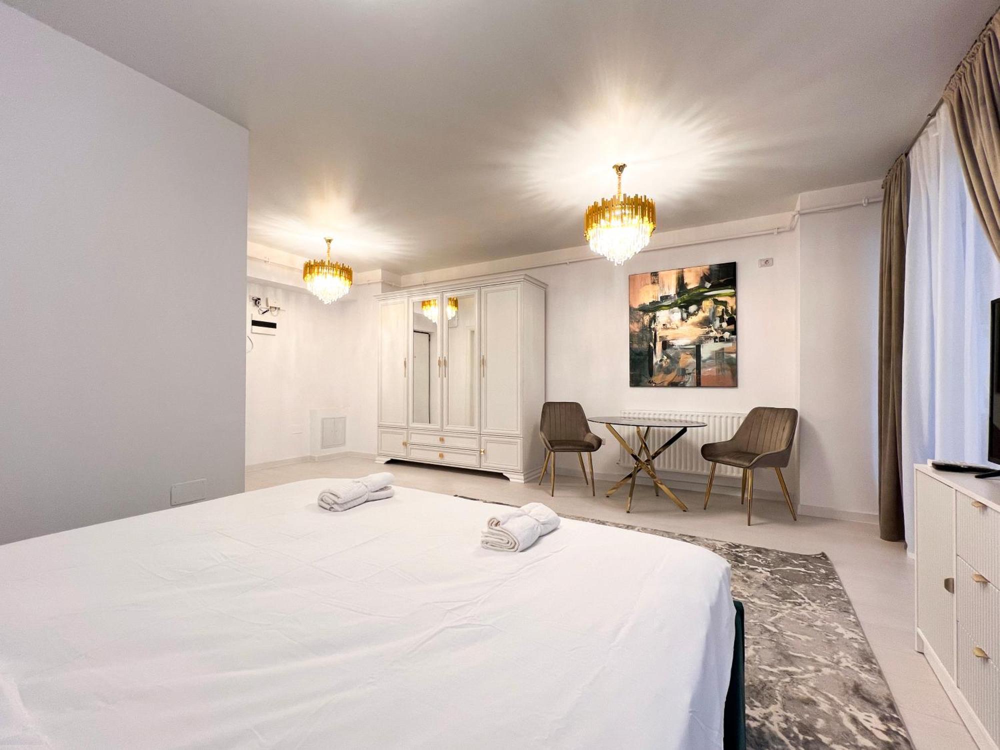 Happy Studio By Rh Living Bucureşti Ngoại thất bức ảnh